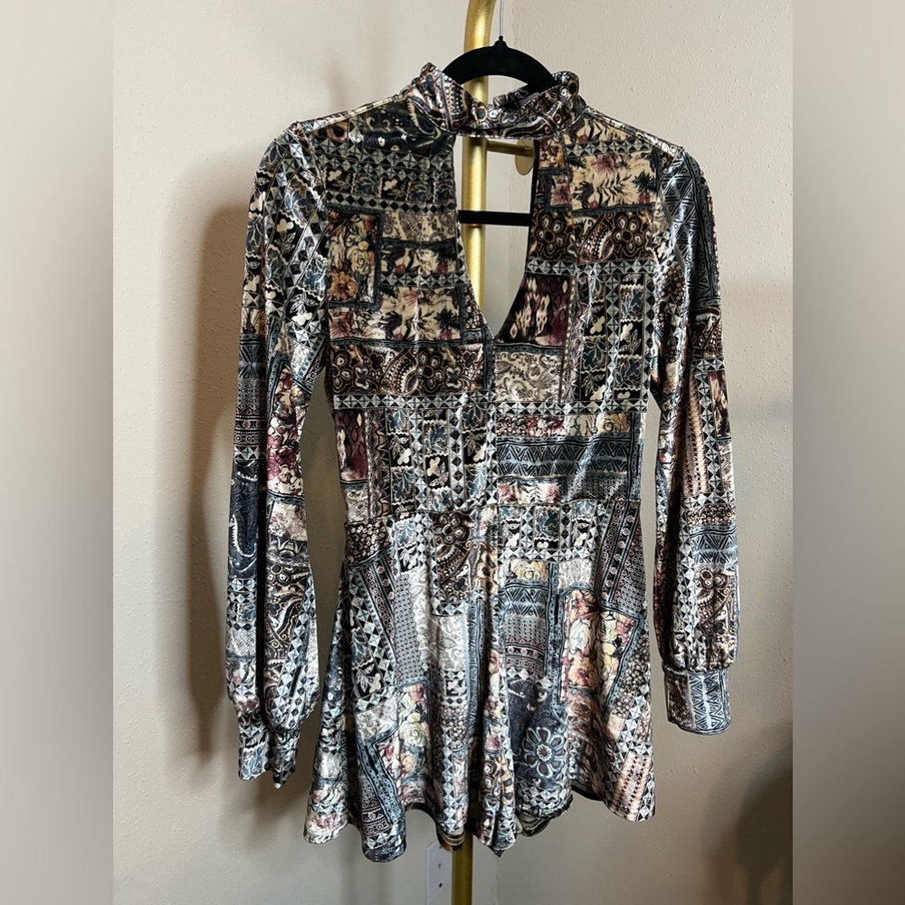 E.ssue Velvet Patchwork printed romper